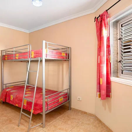 Apartment Marea 1 *
